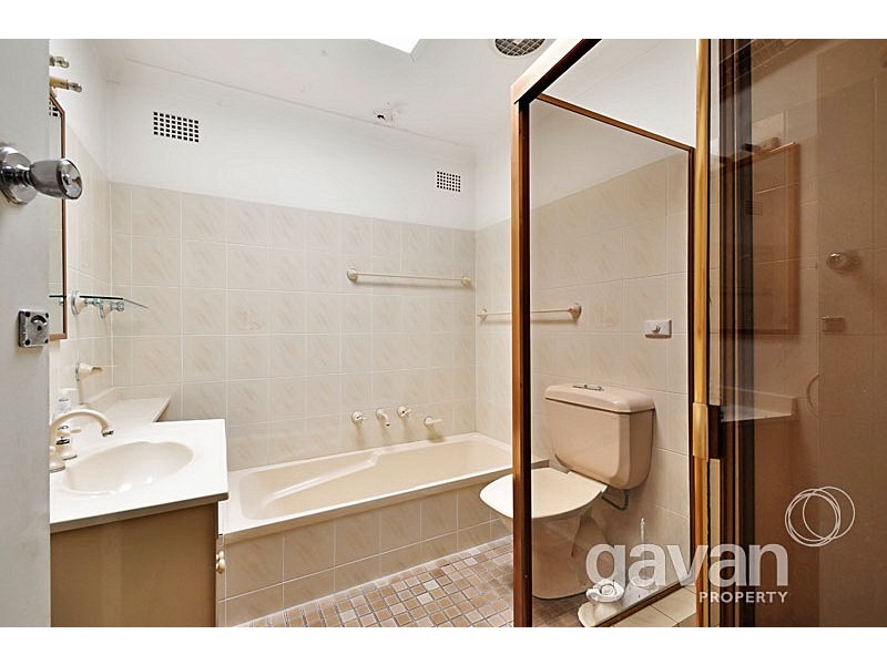 37 Holley Road, Beverly Hills NSW 2209