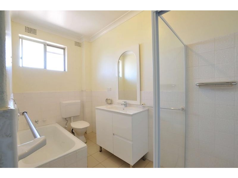 16/28-34 Garfield Street, Carlton NSW 2218