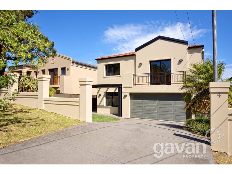 4 Lorna Avenue, Blakehurst NSW 2221