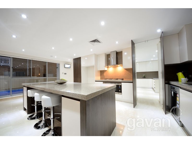 2A Bayswater Avenue, Hurstville Grove NSW 2220