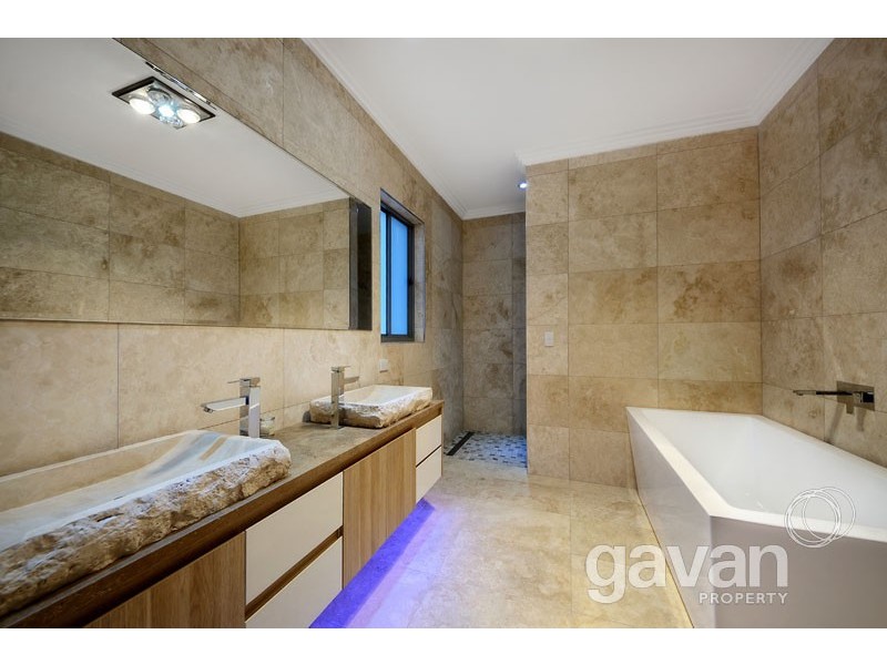 2A Bayswater Avenue, Hurstville Grove NSW 2220