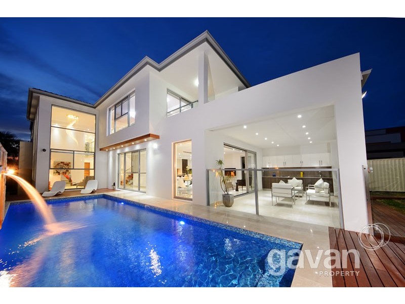 2A Bayswater Avenue, Hurstville Grove NSW 2220