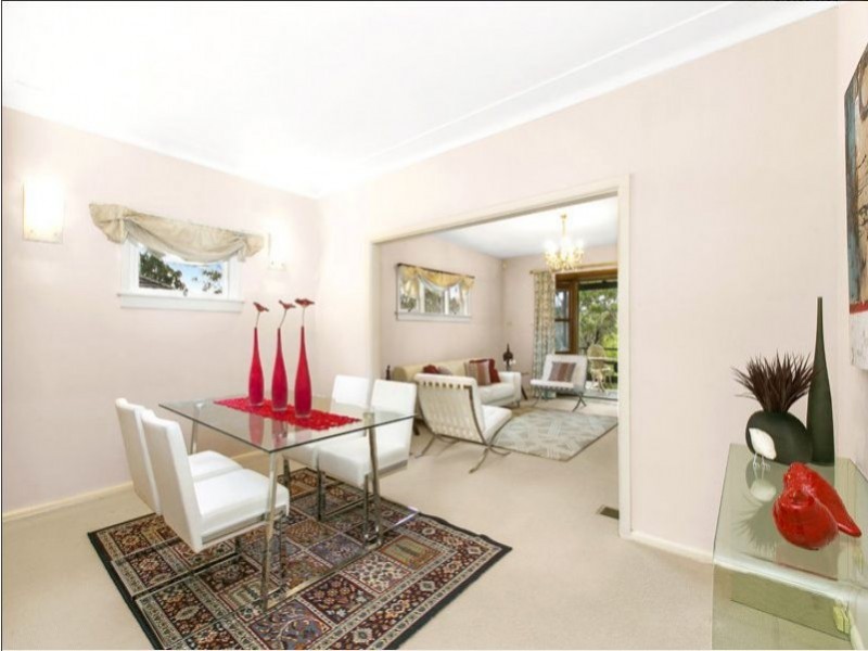 35 Bolwarra Avenue, West Pymble NSW 2073