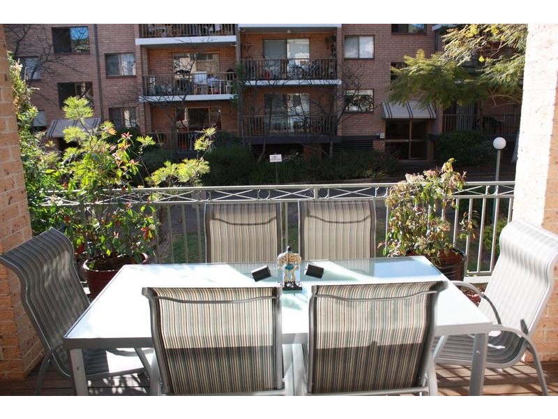 4/59-61 Flora Street, Kirrawee NSW 2232