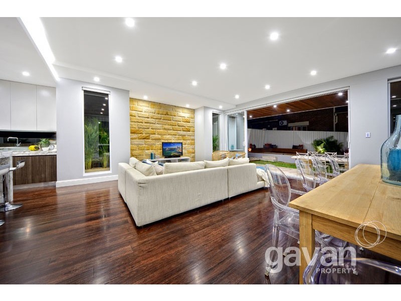 36 Homedale Crescent, Connells Point NSW 2221