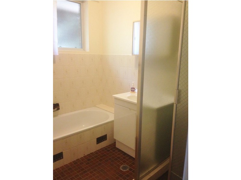 5/3-5 Shaftesbury Street, Carlton NSW 2218