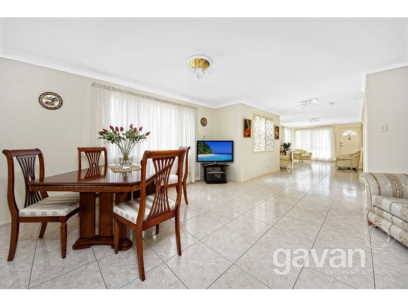 6 Lilydale Avenue, Peakhurst NSW 2210