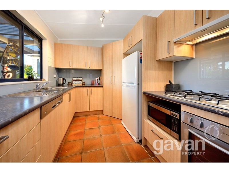 62 Bungalow Road, Peakhurst NSW 2210