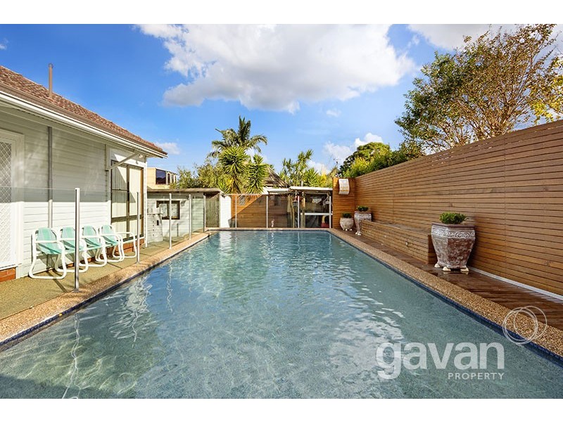 4 Tonitto Avenue, Peakhurst NSW 2210