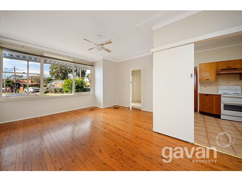 5 Simone Place, Peakhurst NSW 2210