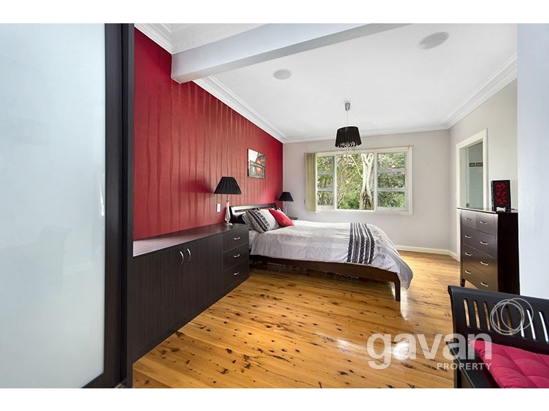 1 Walker Avenue, Peakhurst NSW 2210