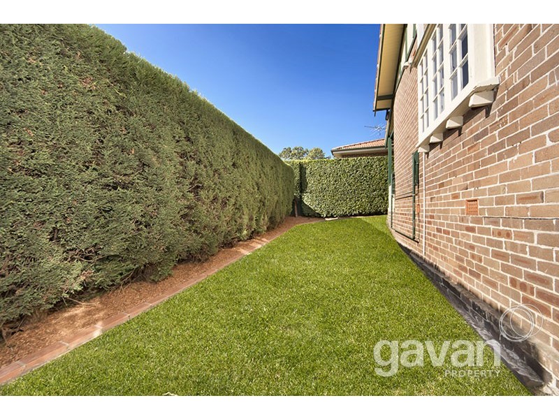 4 Hampton St, Hurstville Grove NSW 2220