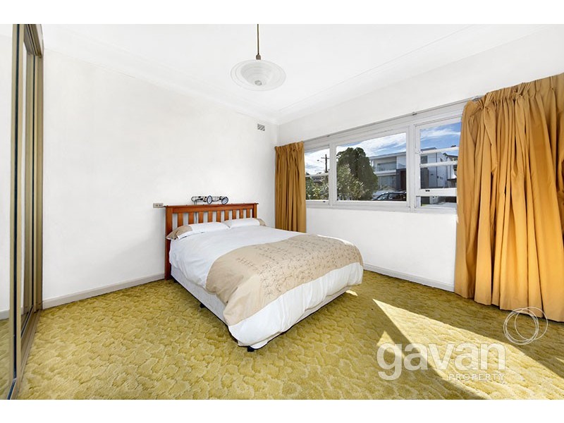 8 Nellella St, Blakehurst NSW 2221