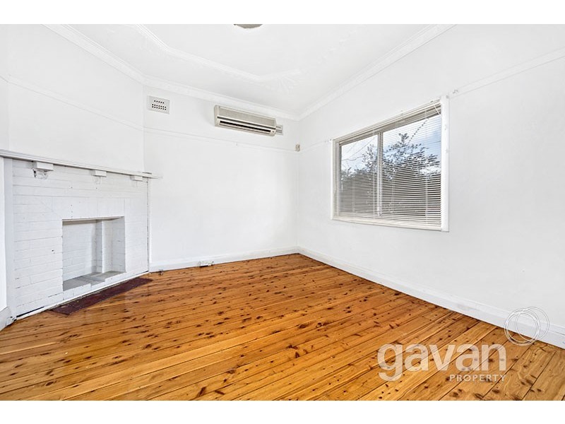 204 Woniora Road, South Hurstville NSW 2221