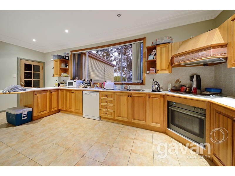 12 Bimbadeen Avenue, Lugarno NSW 2210