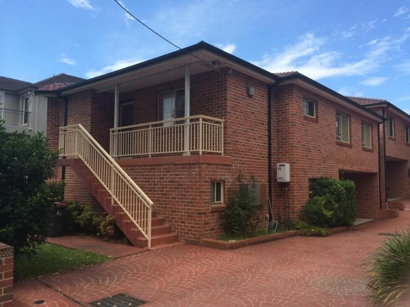 1/31 Gungah Bay Road, Oatley NSW 2223