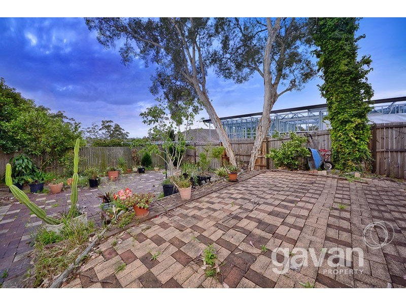 12 Bimbadeen Avenue, Lugarno NSW 2210