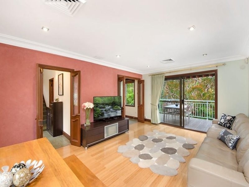 11 Ponderosa Place, Lugarno NSW 2210
