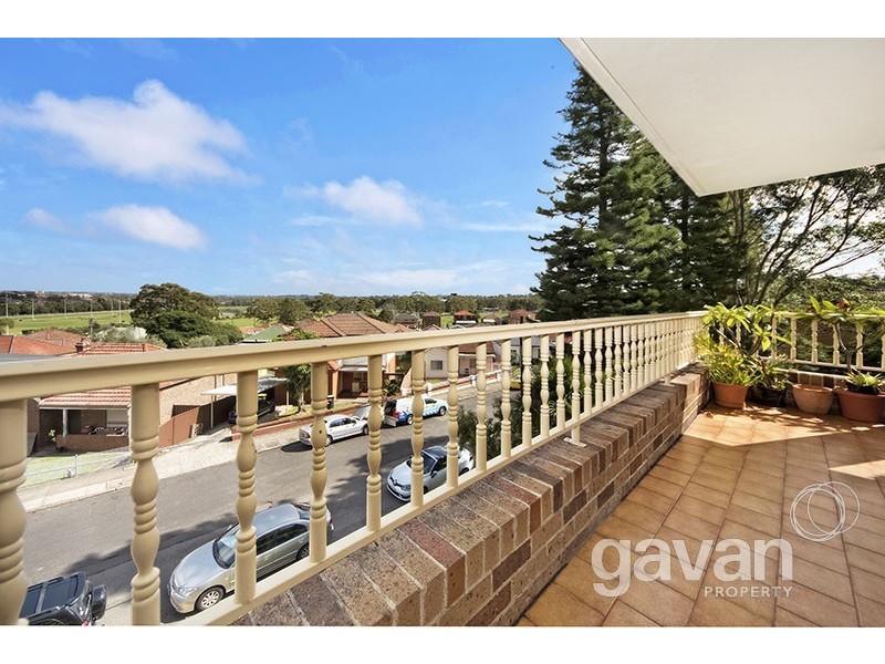 3/27-33 Jeffrey Street, Canterbury NSW 2193