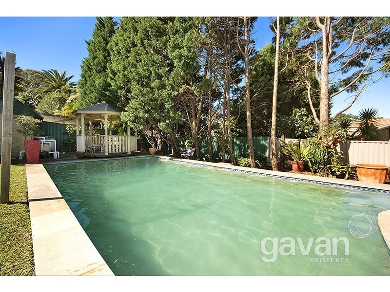 36 Greenbank St, Hurstville NSW 2220