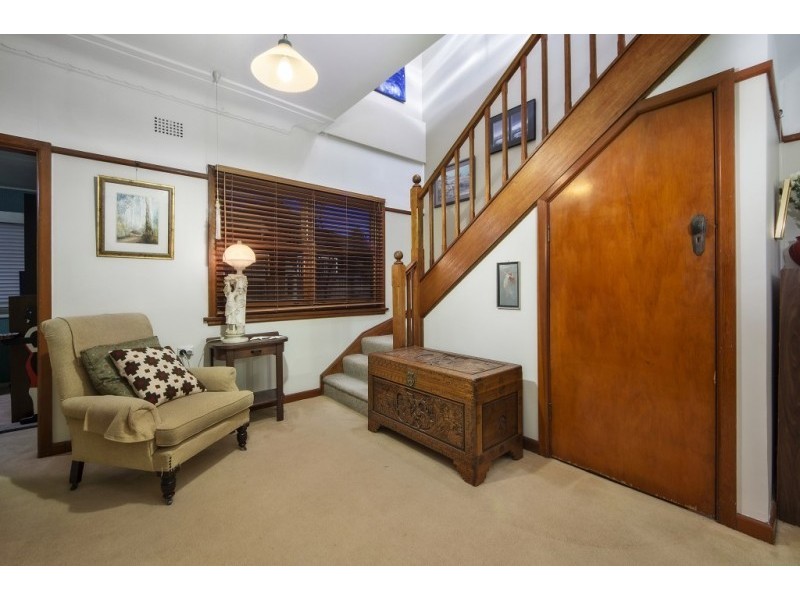 74 Kennedy Street, Picnic Point NSW 2213