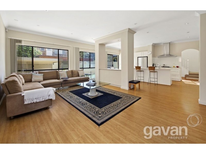 2 Loch Maree Cres, Connells Point NSW 2221