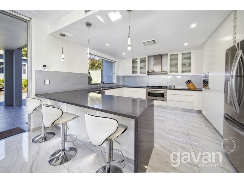 28 Johnstone Street, Peakhurst NSW 2210