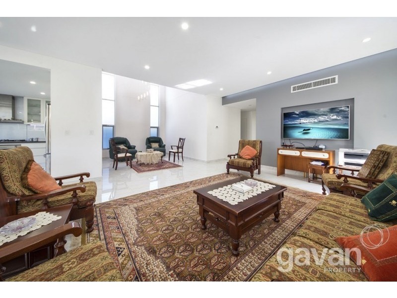 28 Johnstone Street, Peakhurst NSW 2210