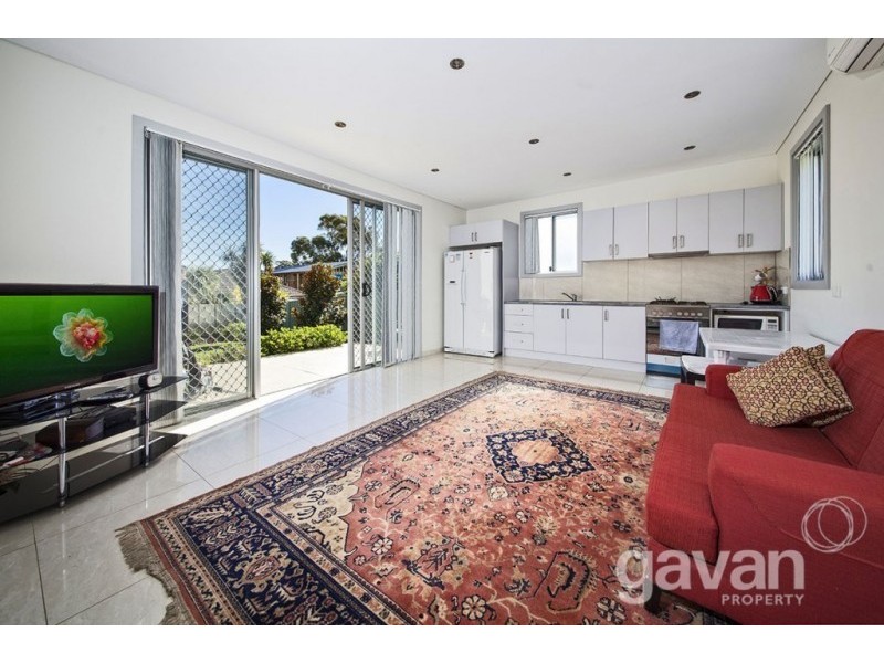 28 Johnstone Street, Peakhurst NSW 2210