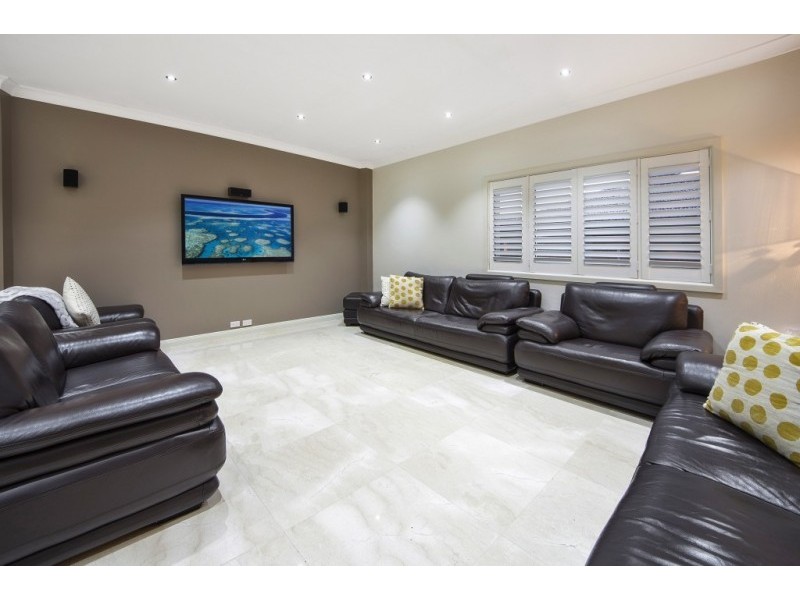 3 Miowera Ave, Carss Park NSW 2221