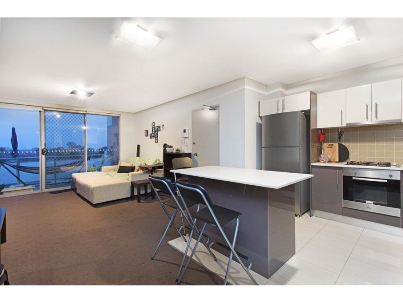 6/637 Forest Road, Bexley NSW 2207