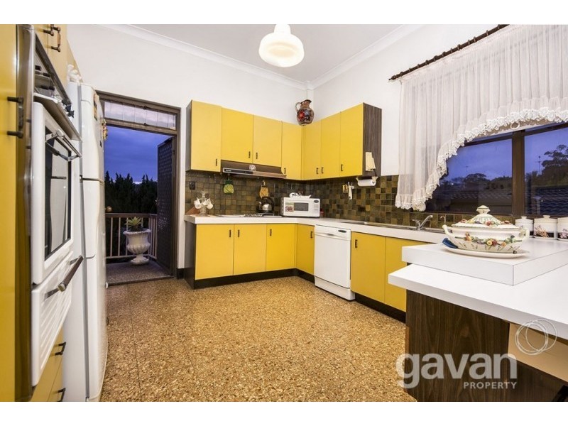 17 Duggan Crescent, Connells Point NSW 2221