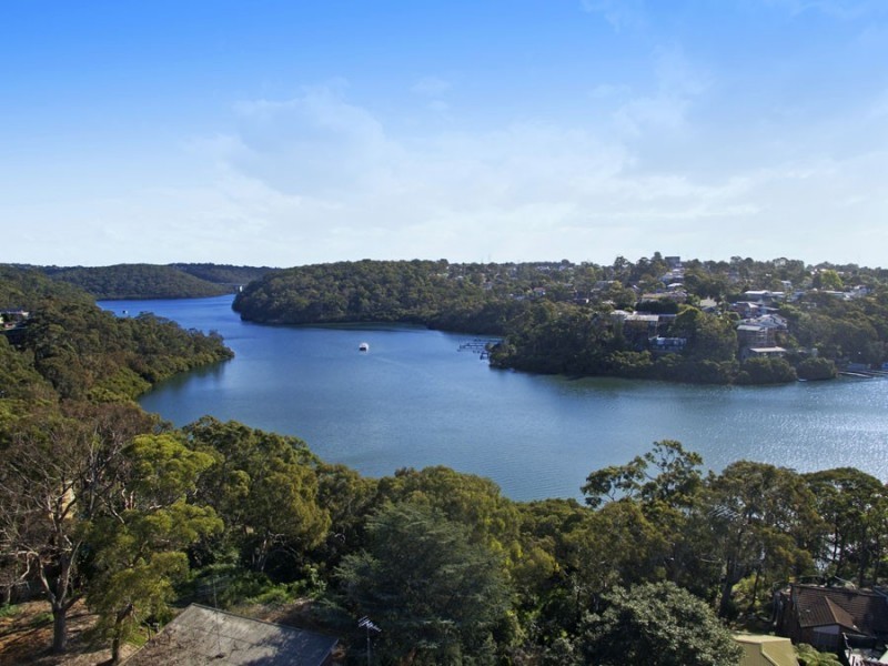 33 Belmore Road, Peakhurst NSW 2210