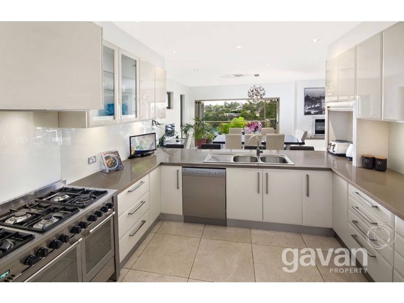 33 Belmore Road, Peakhurst NSW 2210