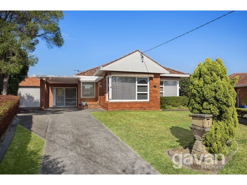 5 Robin Crescent, South Hurstville NSW 2221
