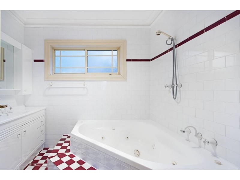 27 Cremona Road, Como NSW 2226