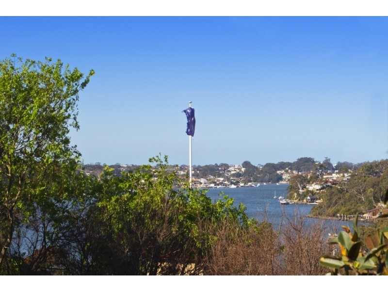 27 Cremona Road, Como NSW 2226