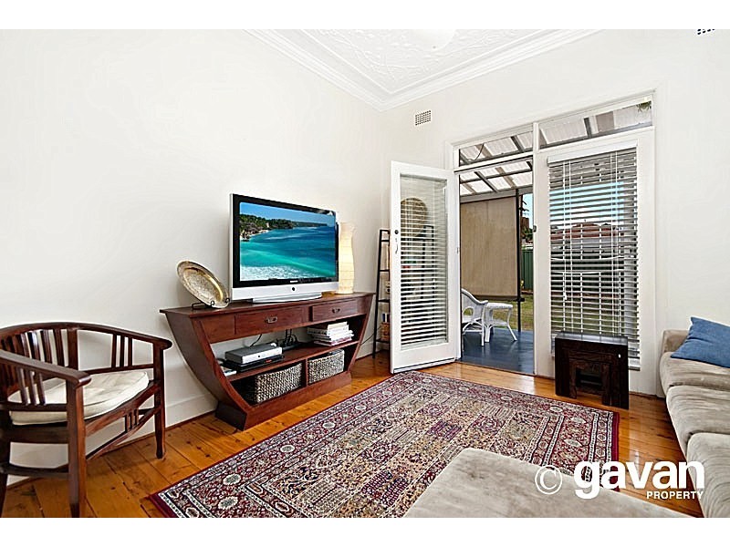 5 Park Road, Carlton NSW 2218