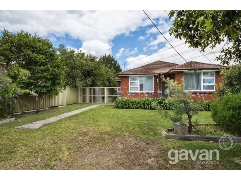 31 Orana Crescent, Peakhurst Heights NSW 2210