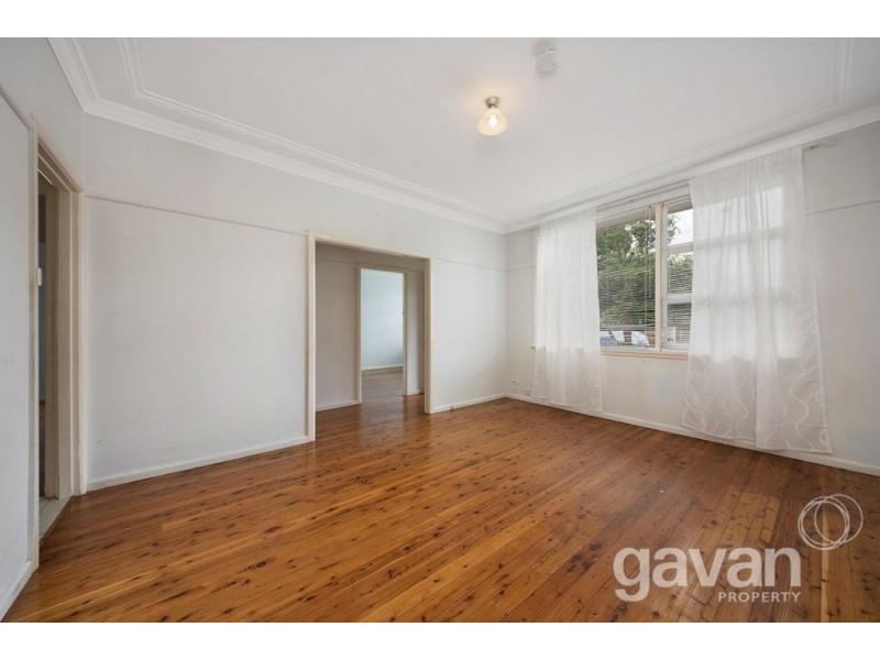 31 Orana Crescent, Peakhurst Heights NSW 2210