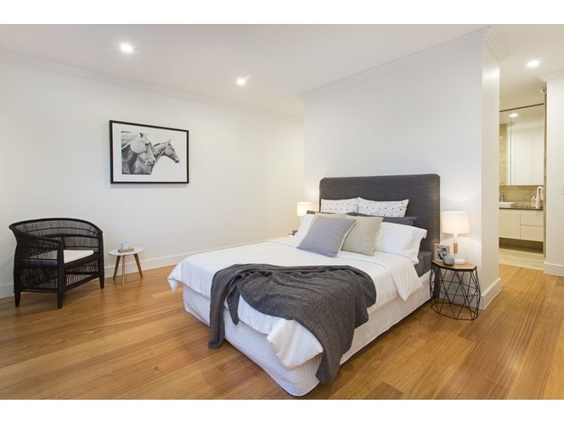 24 The Crescent, Hurstville Grove NSW 2220