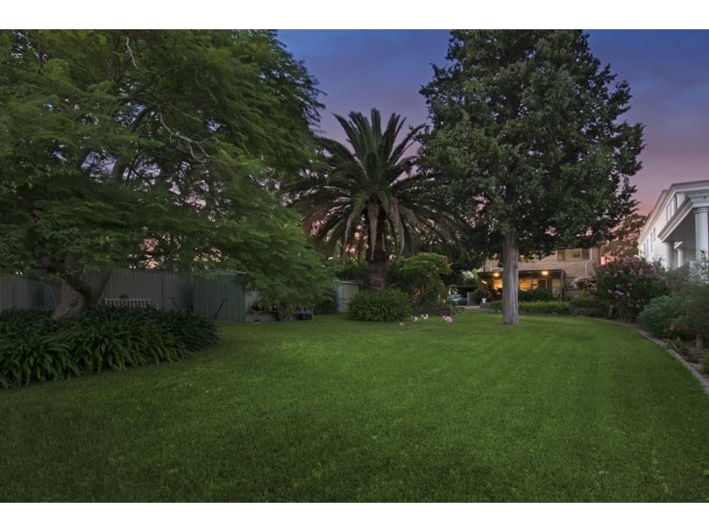 28 Queens Road, Connells Point NSW 2221