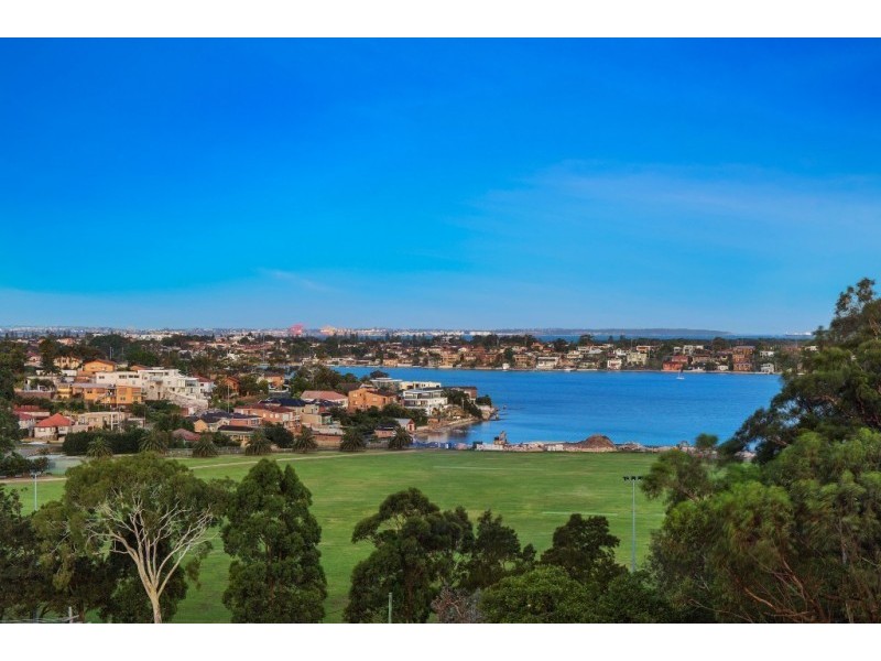 50 Gnarbo Avenue, Carss Park NSW 2221