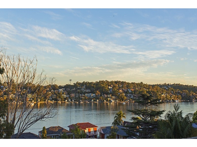 122 Queens Road, Connells Point NSW 2221