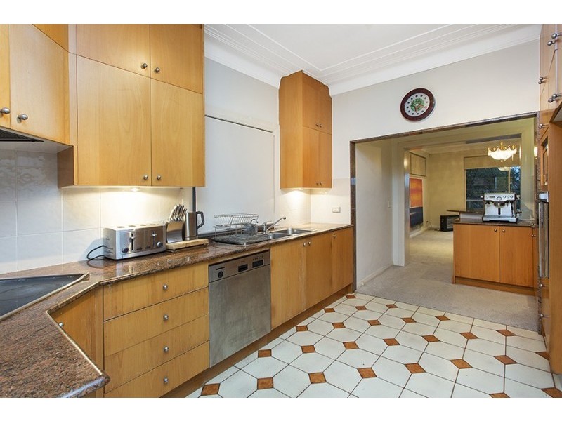 122 Queens Road, Connells Point NSW 2221