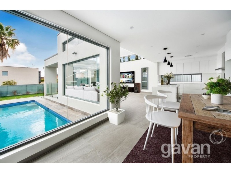 135 Terry Street, Connells Point NSW 2221