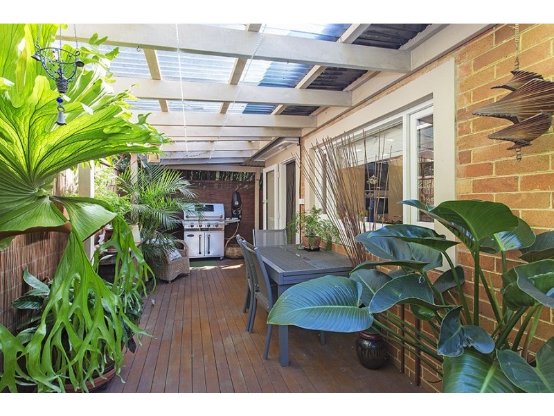 2 Riversdale Avenue, Connells Point NSW 2221