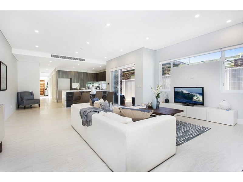 41a Park Street, Peakhurst NSW 2210