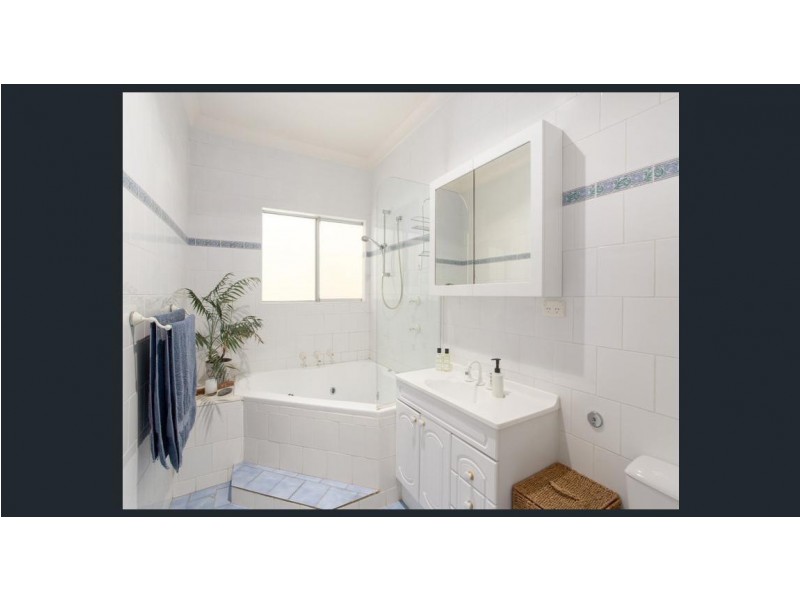 32 Anderson Road, Mortdale NSW 2223