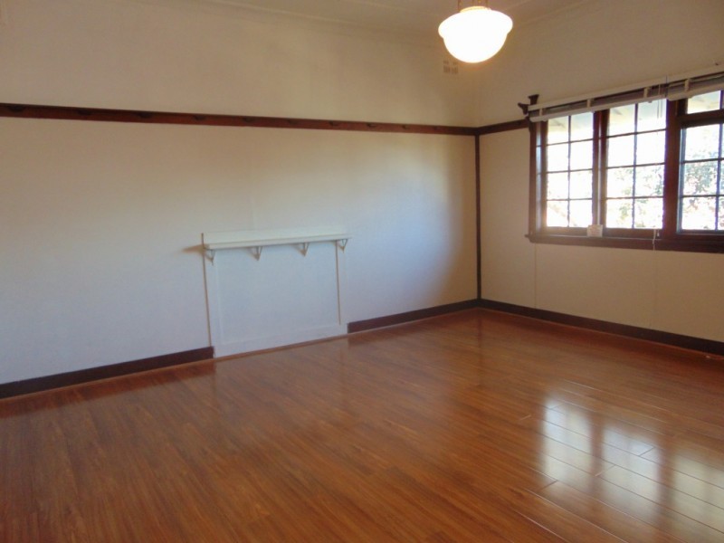 27 Jersey Avenue, Mortdale NSW 2223